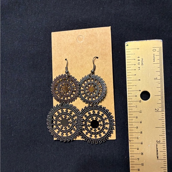 Fabulous Hanging Earrings - Picture 6 of 6